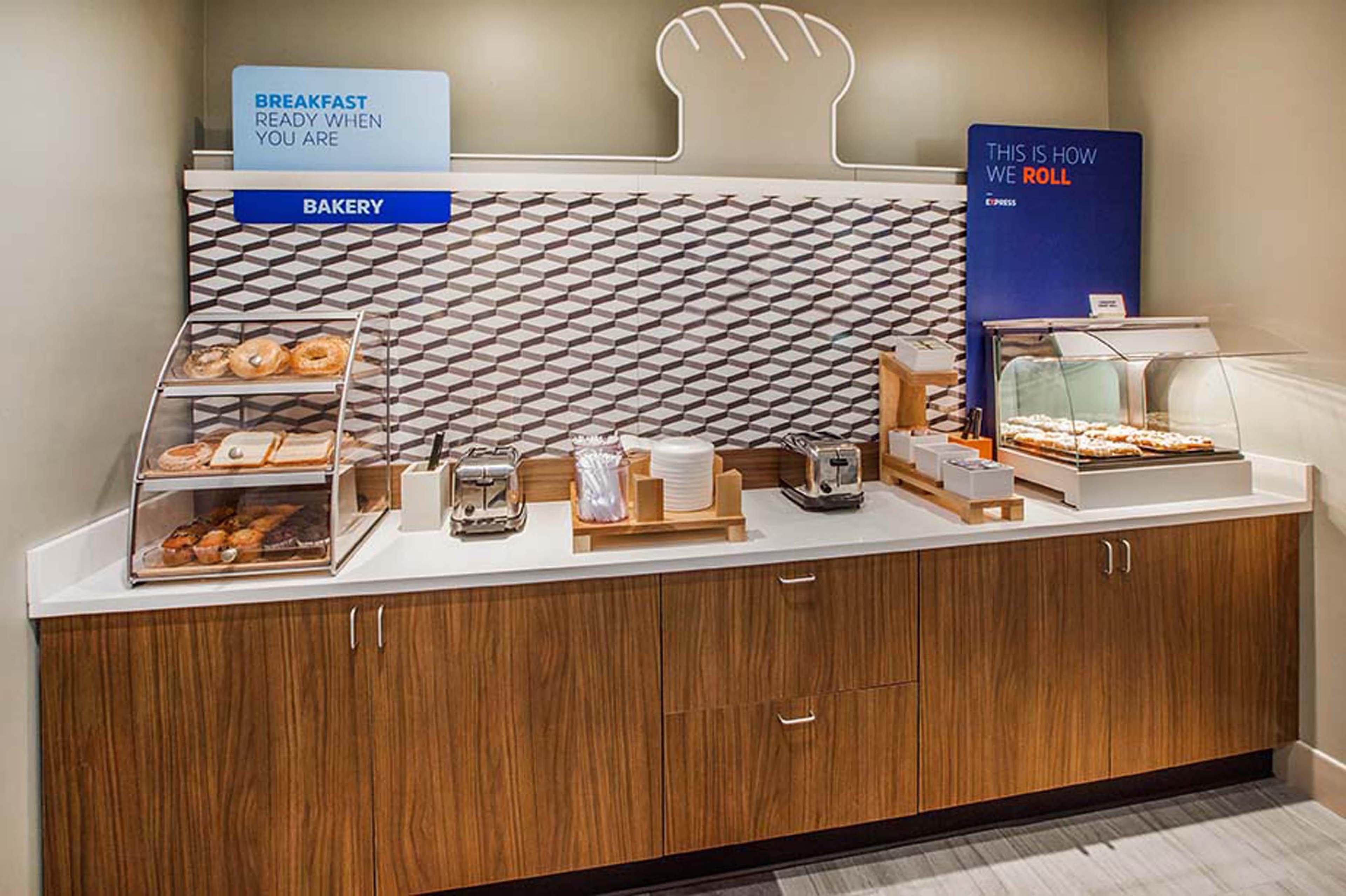 Holiday Inn Express & Suites Deer Park By Ihg Extérieur photo